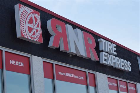 Great service and very friendly staff. . Rnr tire